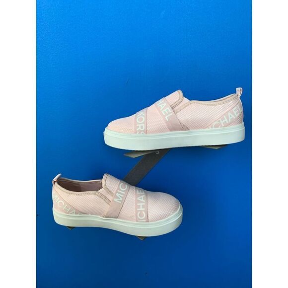Michael Kors Womans Size 3 Flats / Pink Size 3 - Picture 2 of 6